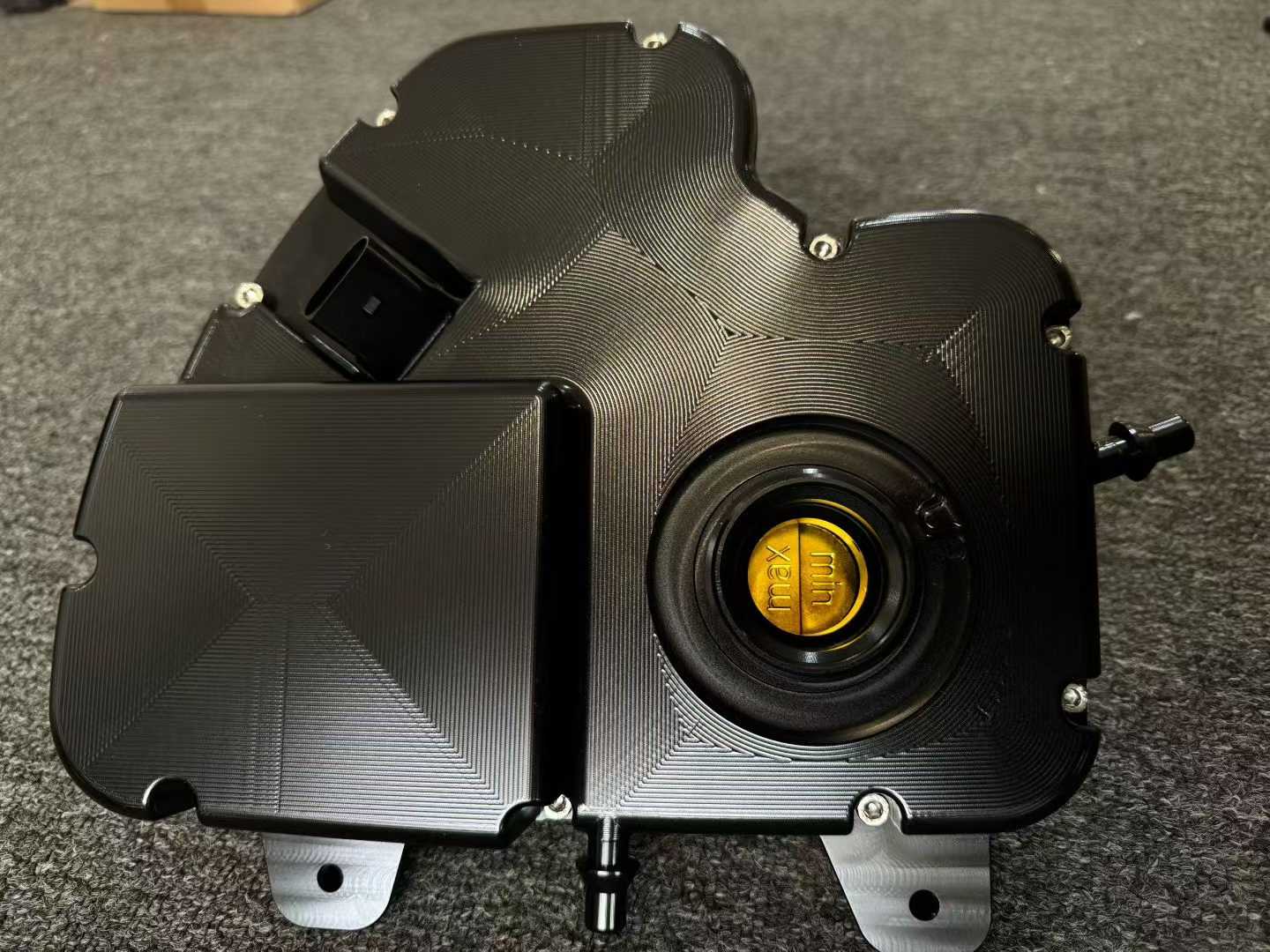 M5 F90 billet coolant tank M5 F90 billet coolant tank