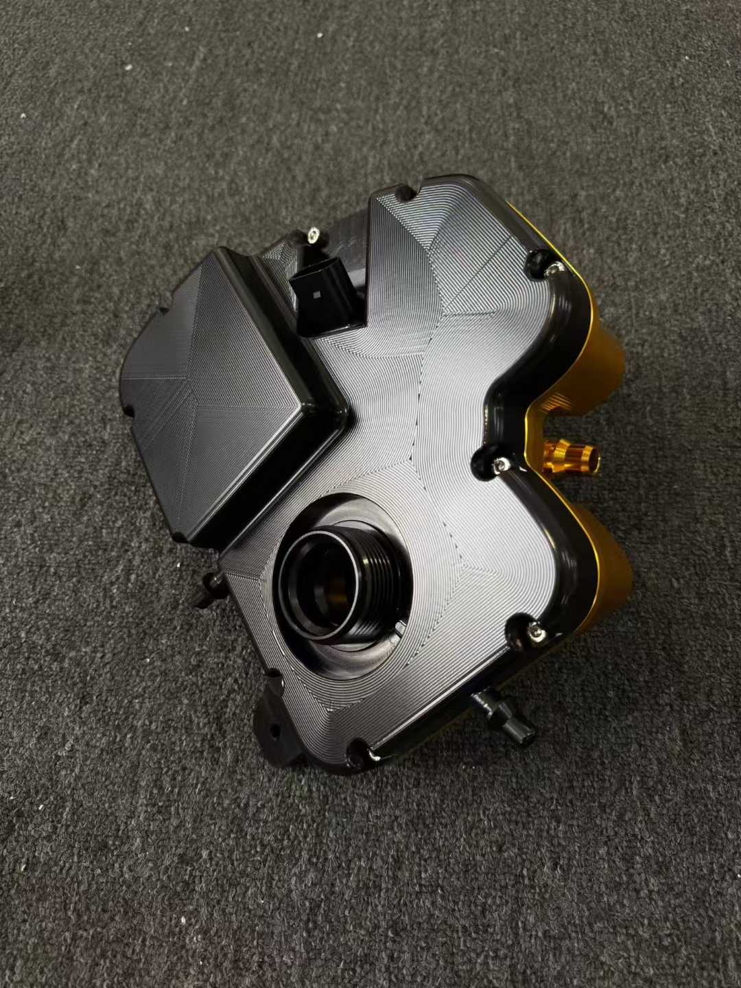 M5 F90 billet coolant tank M5 F90 billet coolant tank